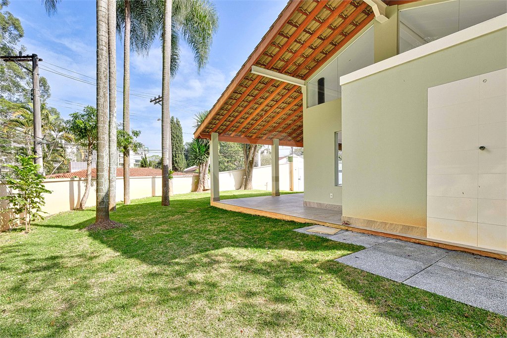 Casa de Vila à venda com 3 suítes em Alto da Boa Vista, São Paulo, SP