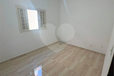 Casa Térrea à venda com 2 quartos em Jardim América, Poá, SP