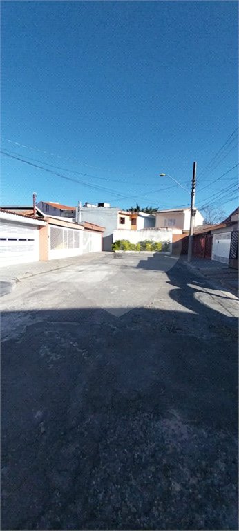Casa à venda com 3 quartos, sendo 1 suíte, em Vila Scarpelli, Santo André, SP