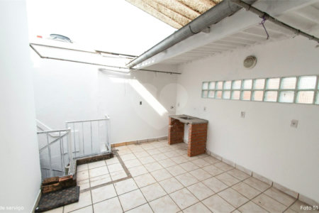 Casa à venda com 3 quartos, sendo 1 suíte,  em Vila Mariana, São Paulo, SP