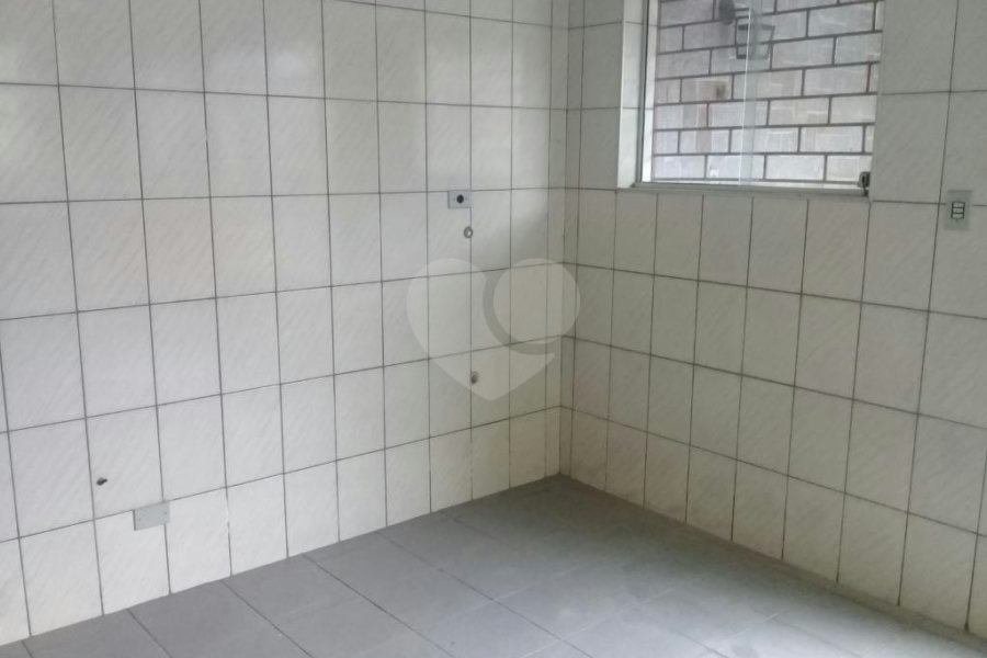 Sobrado à venda com 3 quartos, sendo 1 suíte,  em Horto, São Paulo, SP