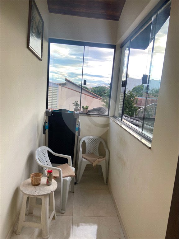 Sobrado à venda com 3 quartos, sendo 1 suíte,  em Vila Suissa, Mogi das Cruzes, SP