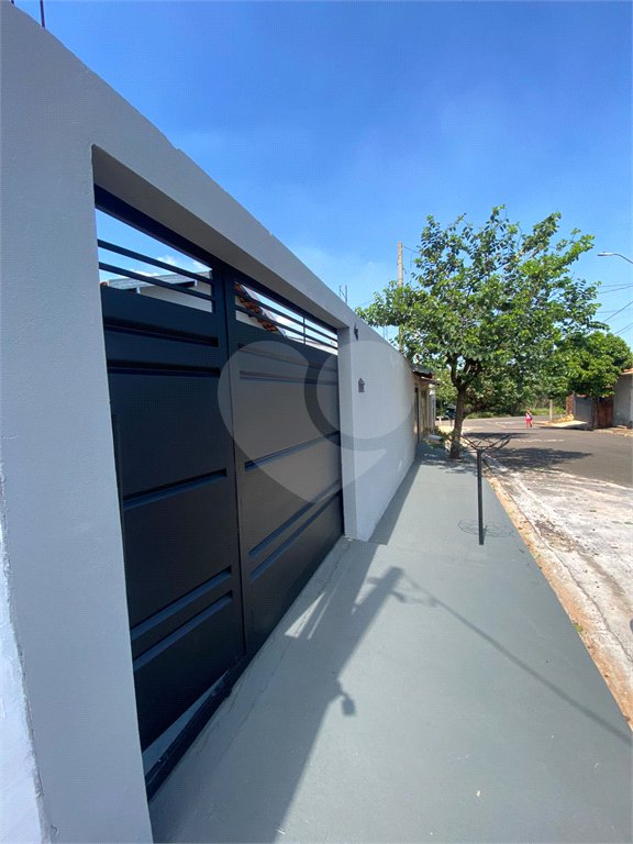 Casa à venda com 2 quartos, sendo 1 suíte, em Jardim Boa Vista II, Araraquara, SP