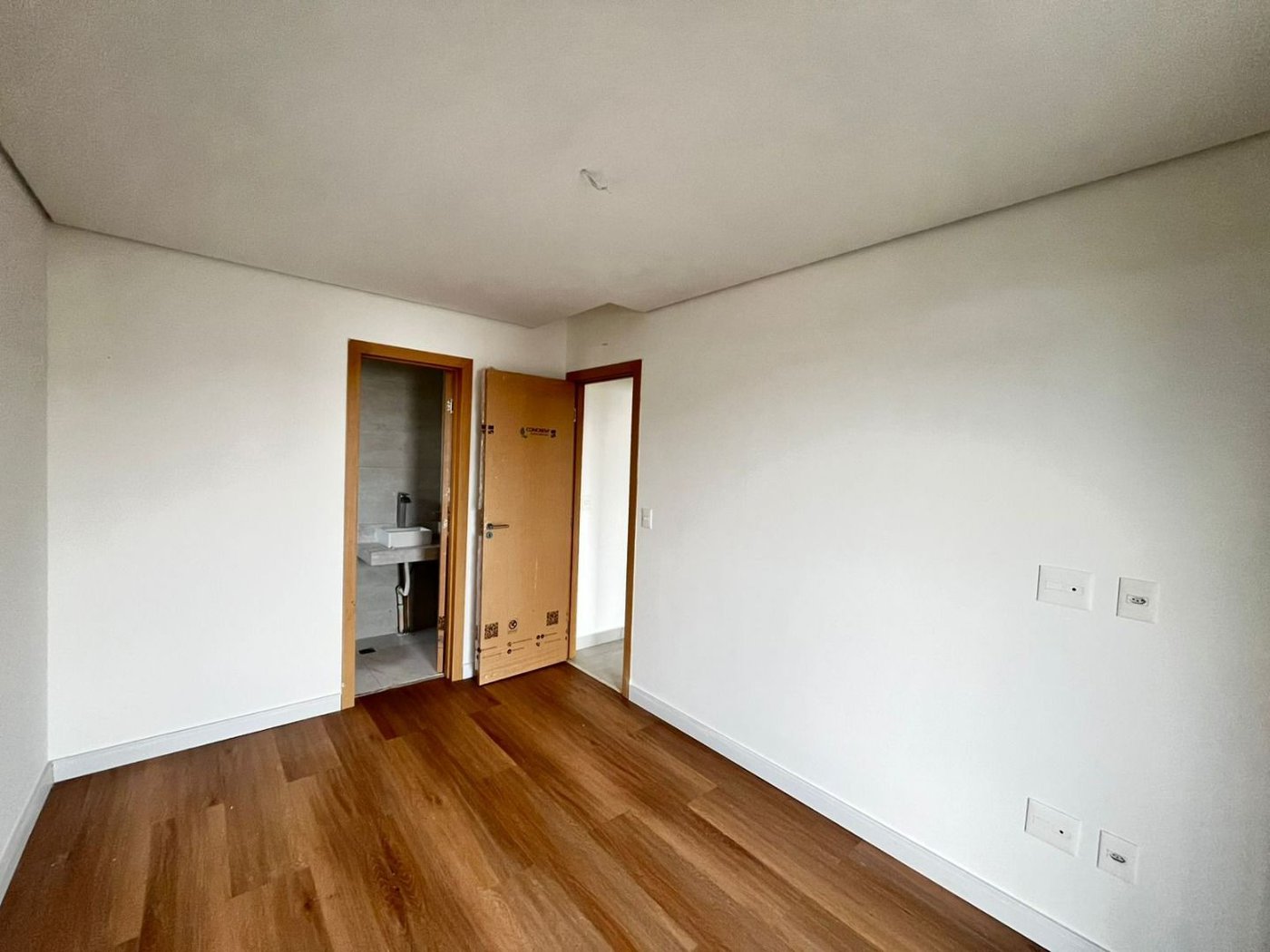 Apartamento com 2 dormitórios à venda, 65 m² por R$ 820.000,00 - Ponta da Praia - Santos/SP
