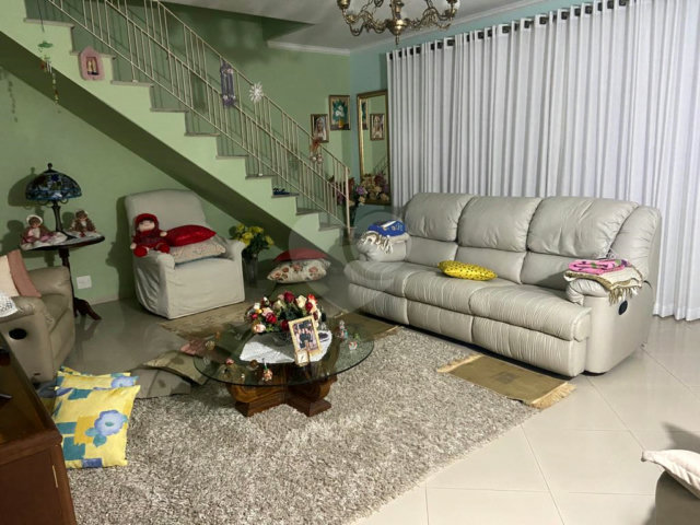 Sobrado à venda com 3 quartos, sendo 1 suíte,  em Água Fria, São Paulo, SP