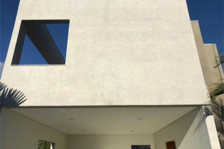 Casa à venda com 5 quartos, sendo 3 suítes, em Loteamento Jardim Morumbi, Atibaia, SP