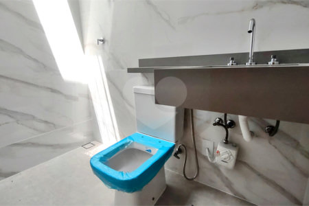 Sobrado à venda com 3 quartos, sendo 1 suíte, em Jardim Penha, São Paulo, SP