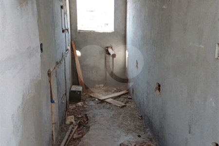 Casa à venda com 2 suítes no condomínio Ricieri, Mogi das Cruzes - SP