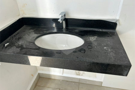Casa à venda com 3 suítes no condomínio Vida Real, Itupeva - SP