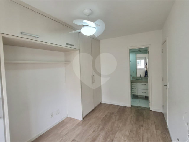 Apartamento à venda com 2 quartos, sendo 1 suíte,  em Barra Funda, São Paulo, SP