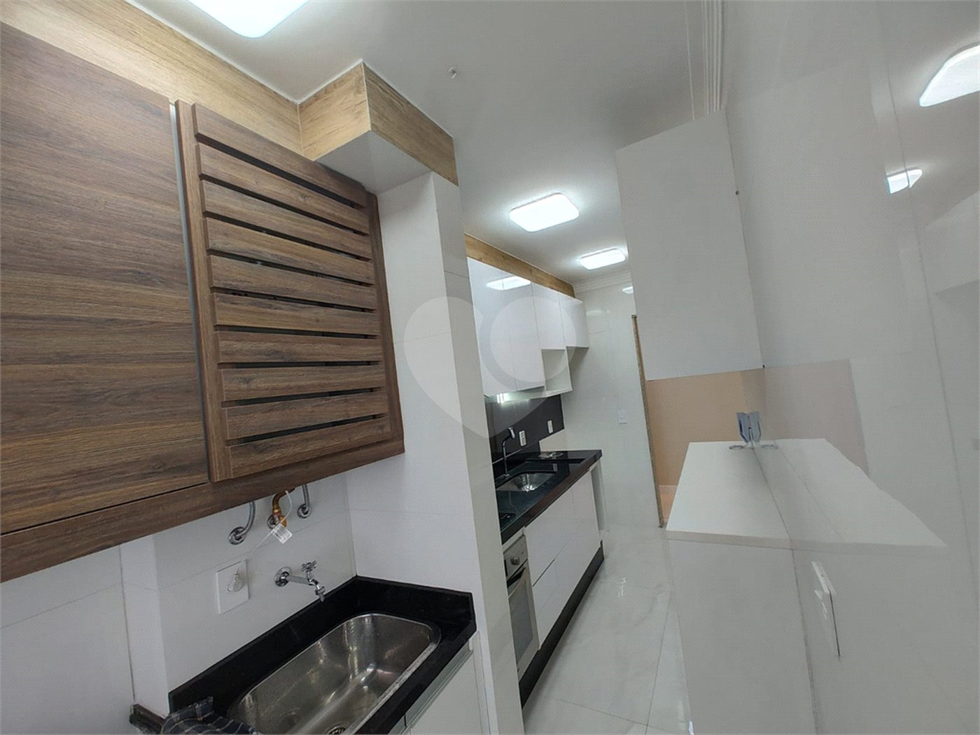 Apartamento à venda com 3 quartos, sendo 1 suíte,  no Centro, São Caetano do Sul, SP