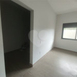 Casa exclusiva em Atibaia de alto padrão com 3 suítes, piscina, espaço gourmet, condomínio fechado, aceita financiamento