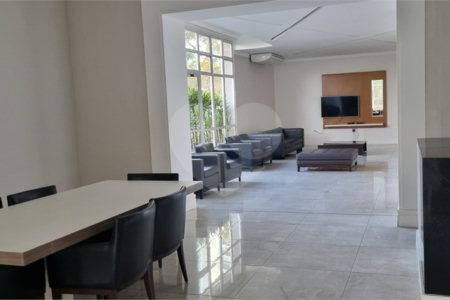 Apartamento à venda com 3 suítes em Jardim Londrina, São Paulo, SP