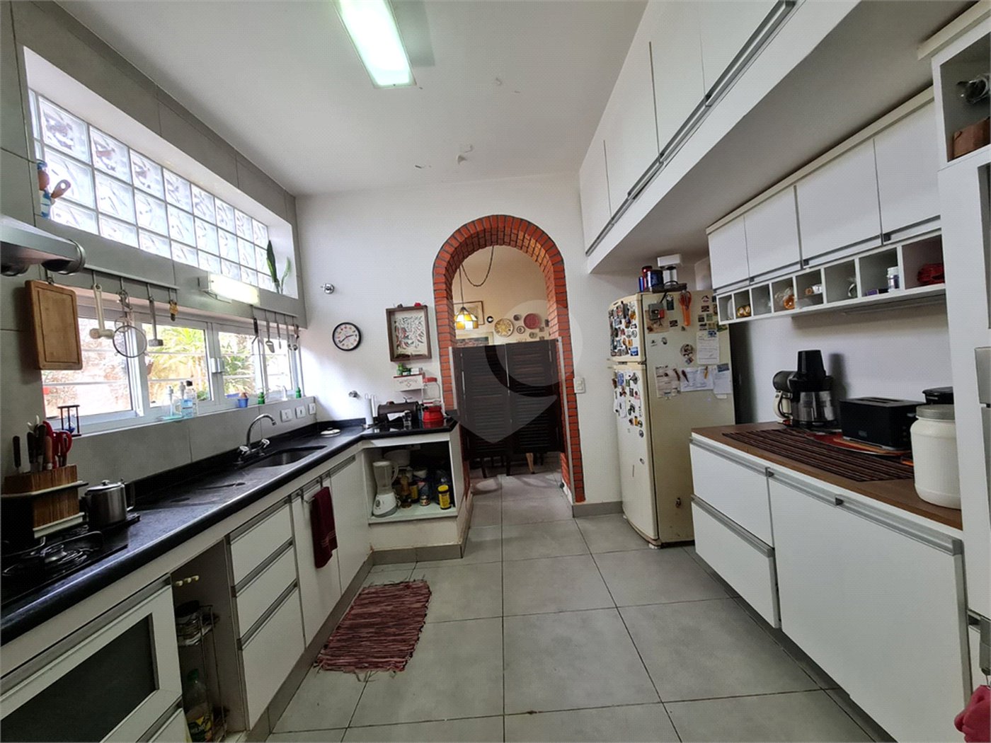 Casa à venda com 3 quartos, sendo 1 suíte, em Interlagos, São Paulo, SP
