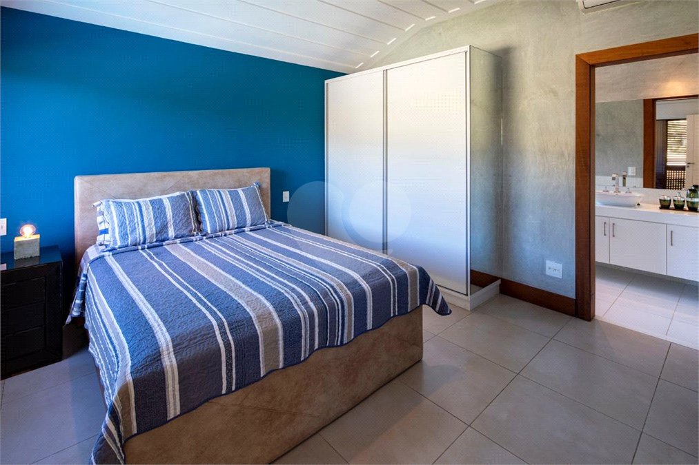 Casa em condomínio à venda com 5 suítes em Geribá, Armação dos Búzios, RJ