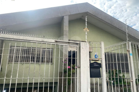 Casa à venda com 5 quartos, sendo 3 suítes, em Vila Rosália, Guarulhos, SP