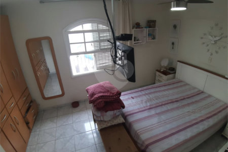 Sobrado à venda com 2 quartos em Vila Gustavo, São Paulo, SP