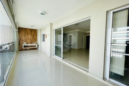 Apartamento à venda com 3 suítes no Centro, São Bernardo do Campo, SP