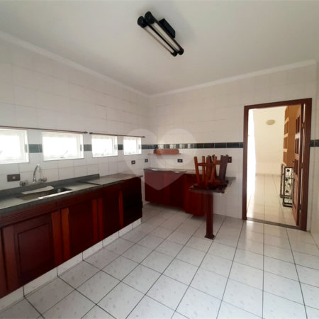 Casa à venda com 3 quartos, sendo 1 suíte,  em Jardim Califórnia, Indaiatuba, SP
