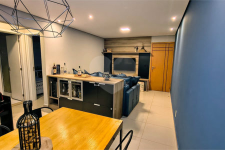 Apartamento à venda com 2 quartos, sendo 1 suíte,  em Jardim Nair Maria, Salto, SP