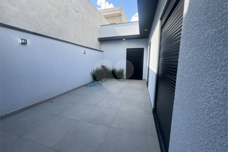 Casa à venda com 3 quartos, sendo 1 suíte, no condomínio Residencial Villagio Wanel, Sorocaba - SP