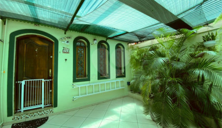 Sobrado à venda com 2 quartos, sendo 1 suíte,  em Vila Paulicéia, São Paulo, SP