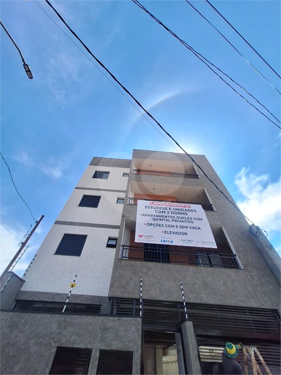 Casa à venda com 2 quartos no condomínio Ângelo Calandrino, São Paulo - SP