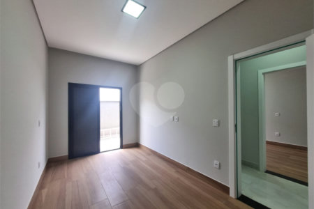 Casa à venda com 3 quartos, sendo 1 suíte,  no condomínio Reserva Ipanema I, Sorocaba - SP