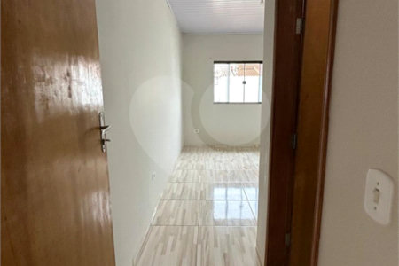 Casa à venda com 4 quartos, sendo 1 suíte, em Residencial Ponta Porã II, Ponta Porã, MS