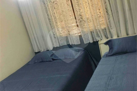 Casa à venda com 3 quartos, sendo 1 suíte,  no condomínio Vista Alegre, Bom Jesus dos Perdões - SP