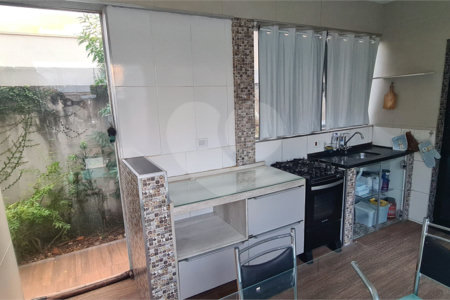 Casa térrea no Condomínio Jardim Botânico , localizado na cidade Bady Bassit/SP .
