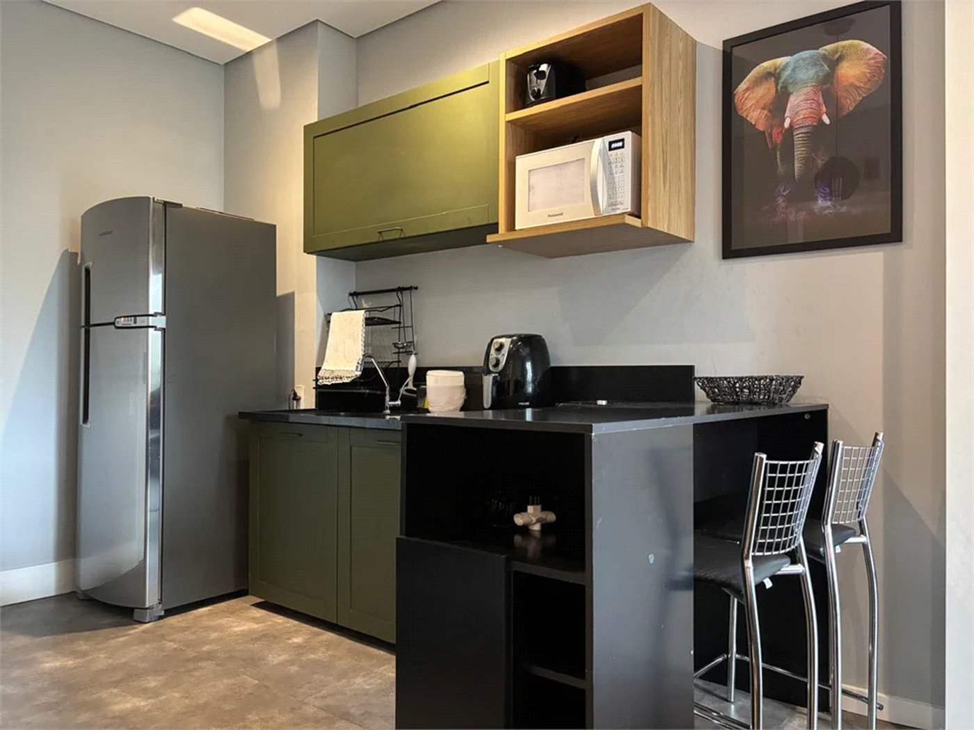 Apartamento à venda ou para alugar com 1 suíte em Pinheiros, São Paulo, SP
