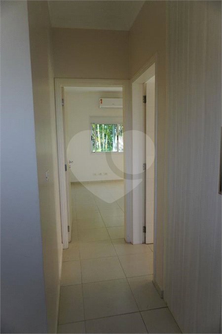 Casa para alugar com 4 quartos, sendo 2 suítes, no condomínio Mont Serrat, Salto - SP