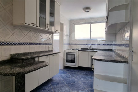 Apartamento à venda com 3 quartos, sendo 1 suíte, em Itaim Bibi, São Paulo, SP