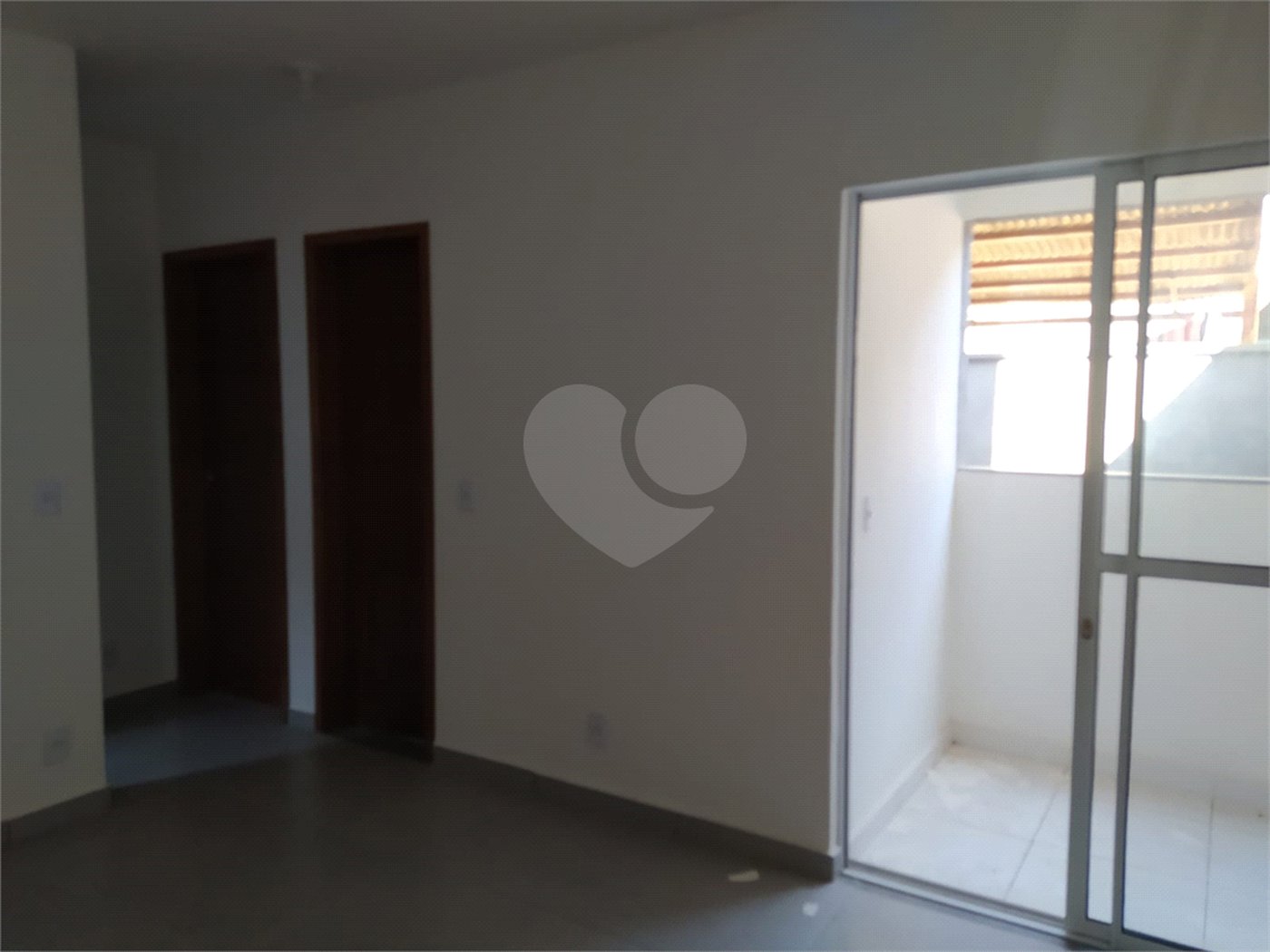 Casa à venda com 2 quartos no condomínio Residencial Magueta, São Paulo - SP
