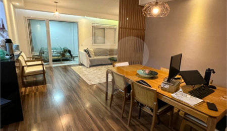 Apartamento à venda com 2 quartos, sendo 1 suíte,  em Jardim Caboré, São Paulo, SP