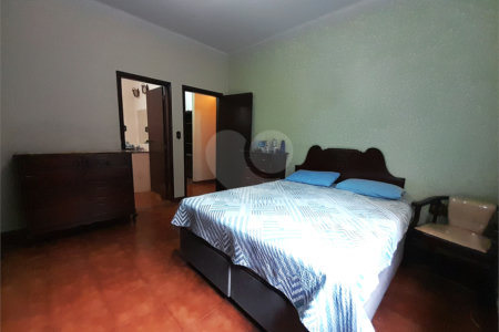 Casa à venda com 5 quartos, sendo 1 suíte,  em Jardim Anhangüera, Ribeirão Preto, SP
