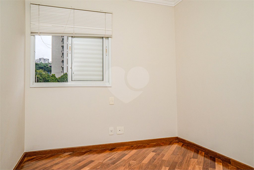 Apartamento à venda com 2 suítes em Vila Mariana, São Paulo, SP