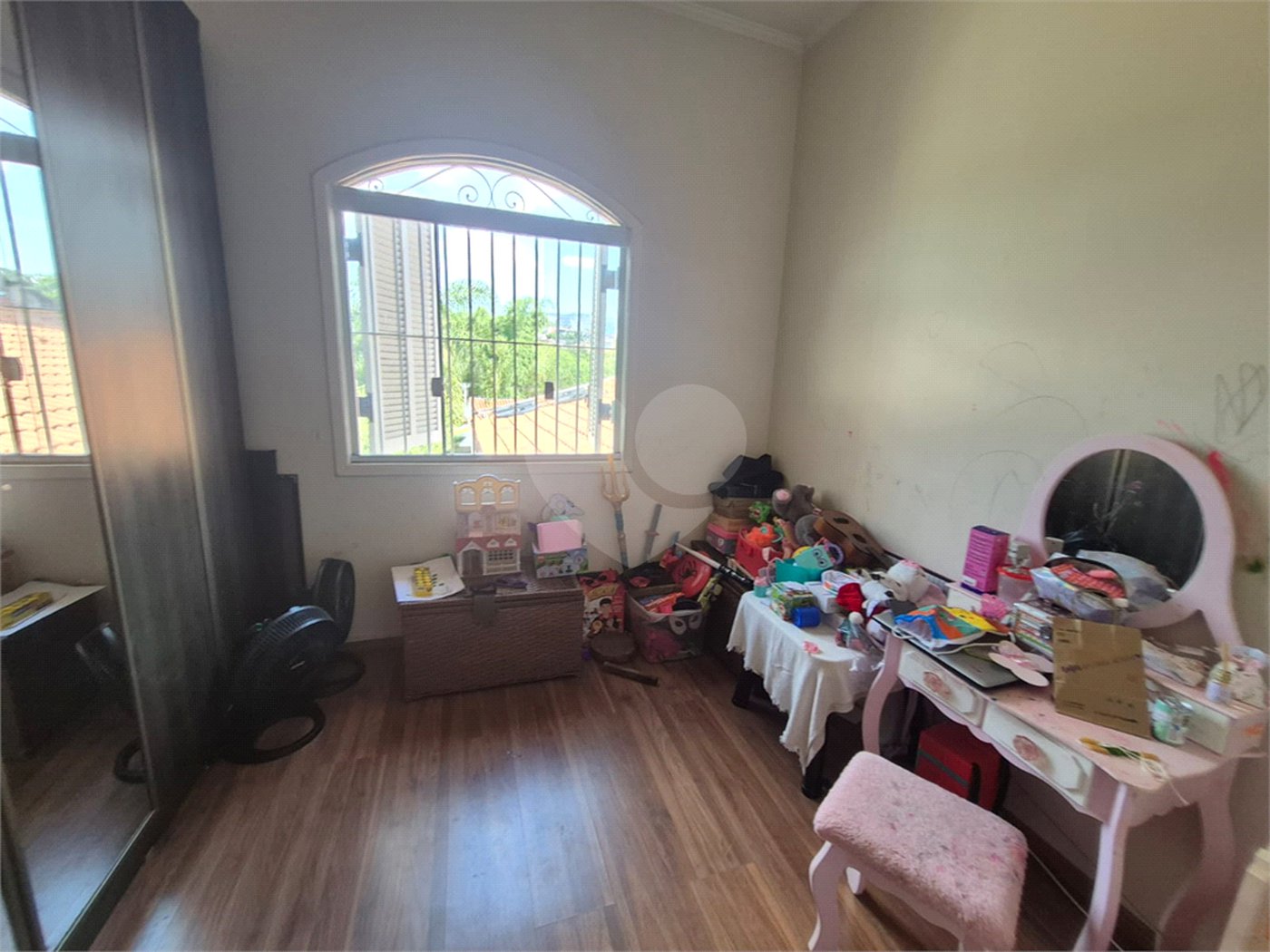 Casa à venda com 4 quartos, sendo 1 suíte, em Chácara Arantes, Mairiporã, SP
