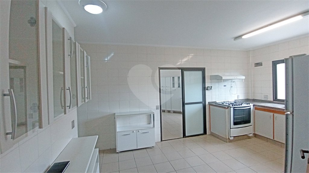 Apartamento à venda com 3 suítes no Centro, Vinhedo, SP