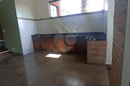 Casa à venda com 3 suítes no condomínio Village Ipanema 1, Araçoiaba da Serra - SP