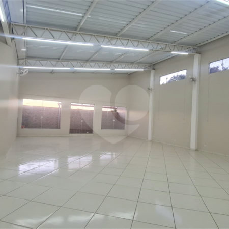 Salão para alugar em Vila Olho D'agua, Itapetininga, SP