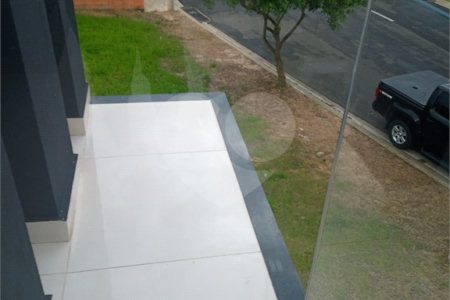 Casa à venda ou para alugar com 3 suítes no condomínio Residencial Viena, Indaiatuba - SP