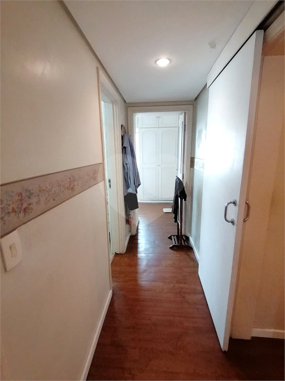 Apartamento à venda com 3 quartos, sendo 1 suíte, em Jardim Paulista, São Paulo, SP