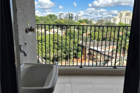 Apartamento à venda com 3 quartos, sendo 1 suíte, em Vila Anastácio, São Paulo, SP