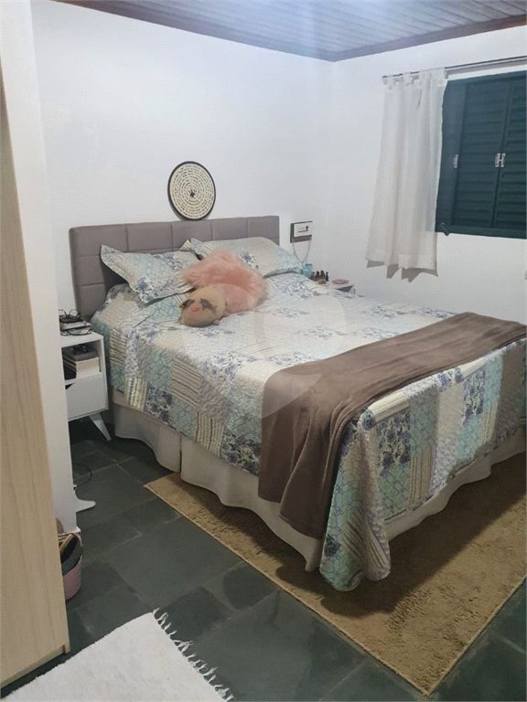 Sítio à venda com 6 quartos, sendo 5 suítes,  em Curral, Ibiúna, SP