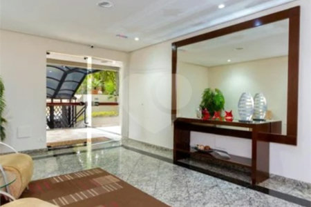 Apartamento à venda com 3 quartos, sendo 1 suíte, em Vila Regente Feijó, São Paulo, SP