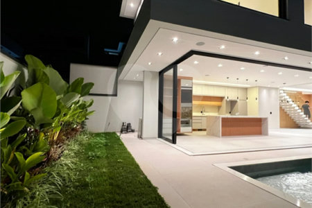 Casa à venda com 3 suítes no condomínio Mosaico Essence Cond., Mogi das Cruzes - SP