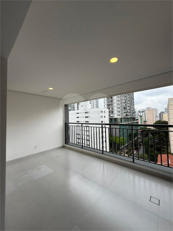 Apartamento à venda com 2 quartos, sendo 1 suíte, em Santo Amaro, São Paulo, SP