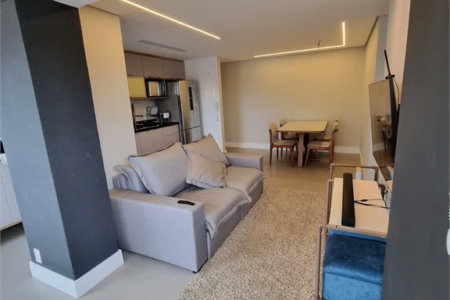 Apartamento à venda com 3 quartos, sendo 1 suíte, em Ferreira, São Paulo, SP